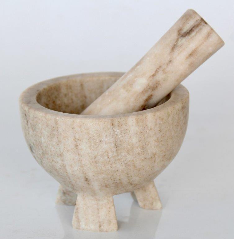 BEIGE MARBLE PESTLE & MORTAR WITH FEET  10X13CM